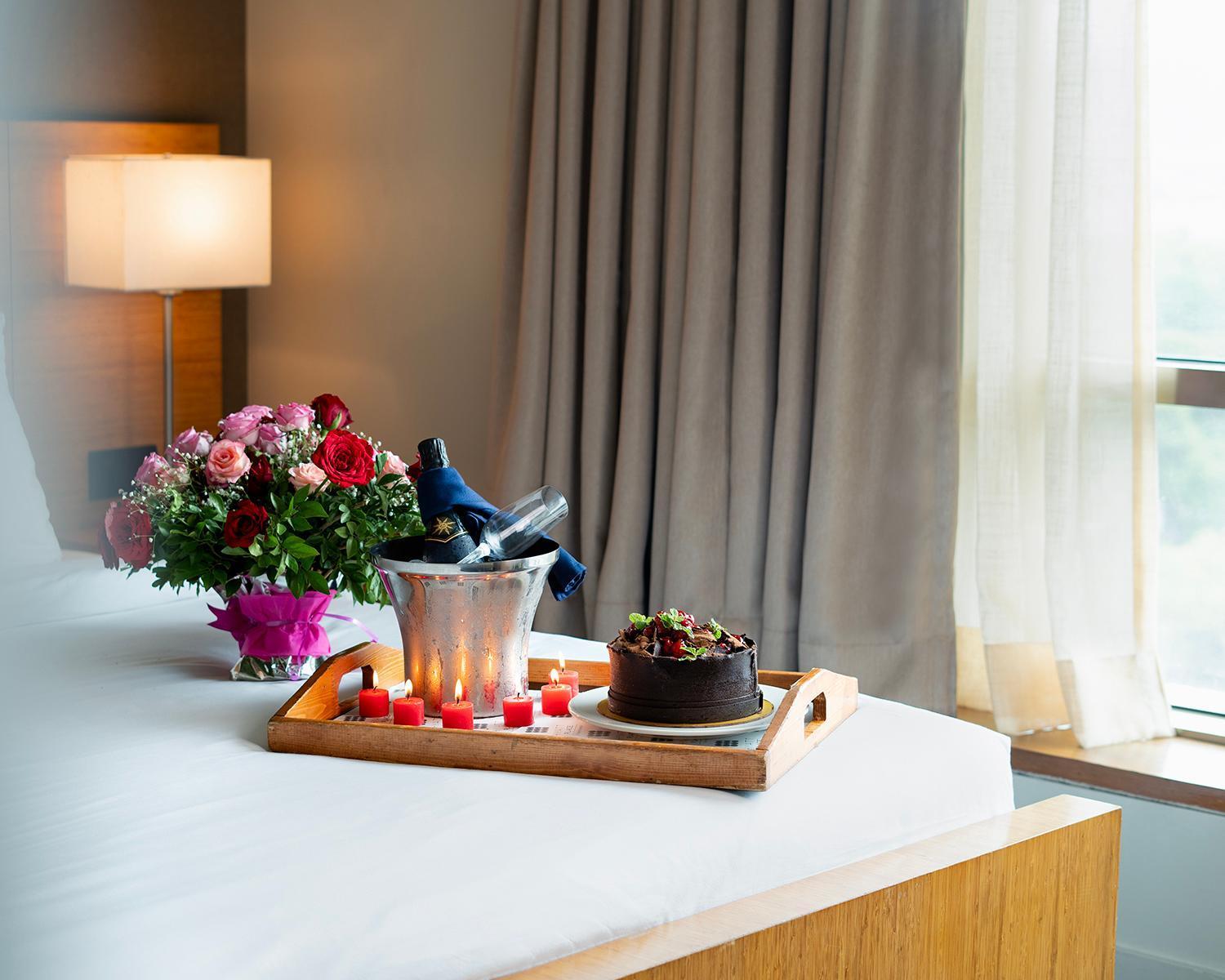 Hyatt Place Pune Hinjawadi Bagian luar foto